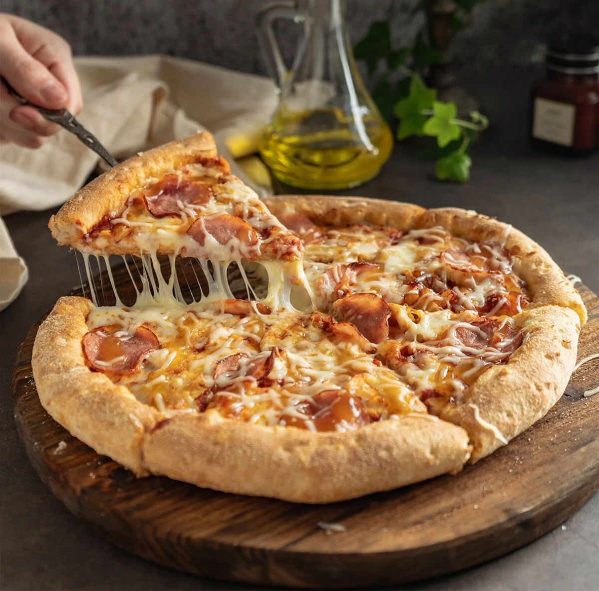 pizza tonda mozzarella filante surgelata