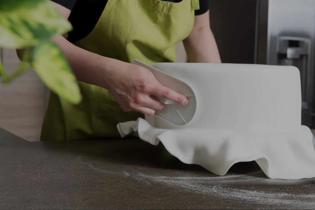 applicazione pasta di zucchero